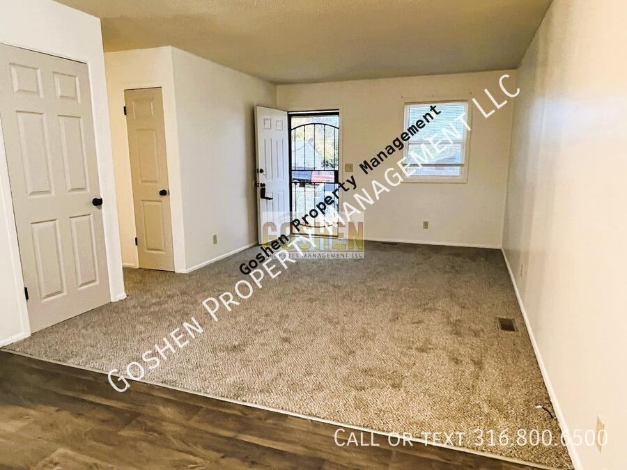 2720 N Erie Ave - Photo 3 of 14