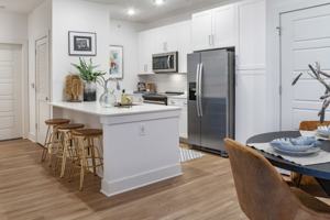 featured image of 5500 Shopton Rd
