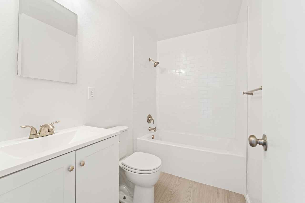 115 Abbey Street - Photo 3 of 23