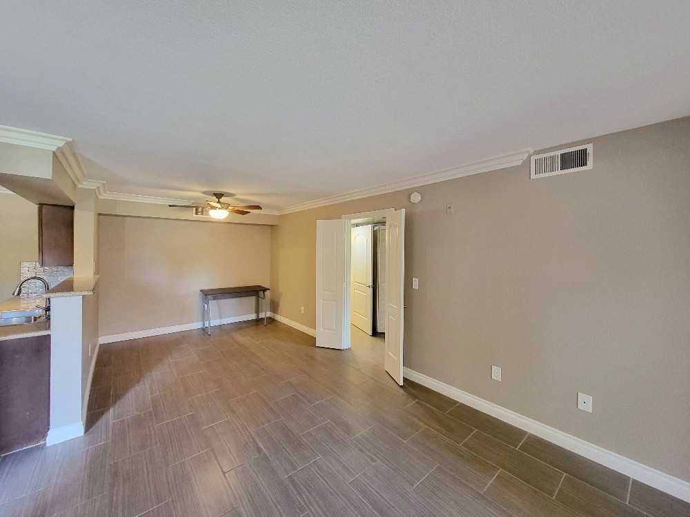 8101 W Flamingo Rd Unit 1160 - Photo 3 of 10