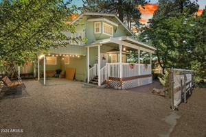 featured image of 2880 Paint Pony Ln