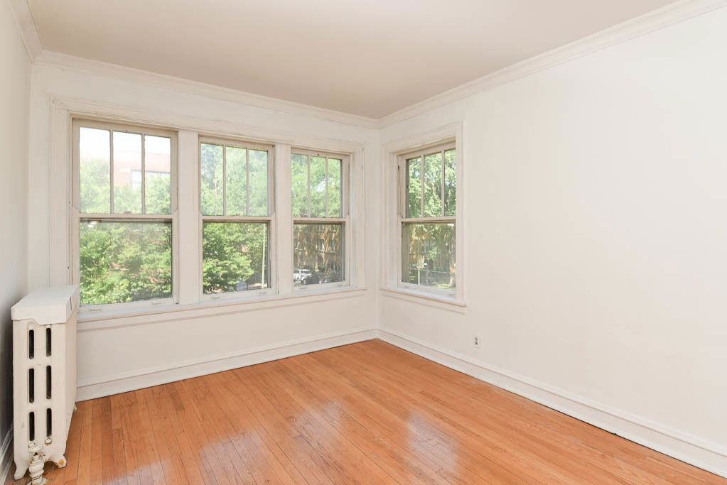 5023 N Winchester Ave #1 - Photo 3 of 8