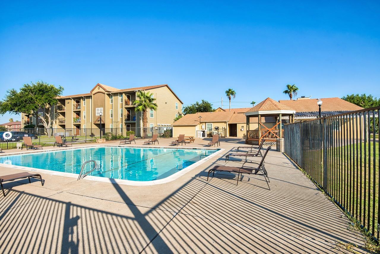 Parc At Marina Landing - Photo 7 of 27