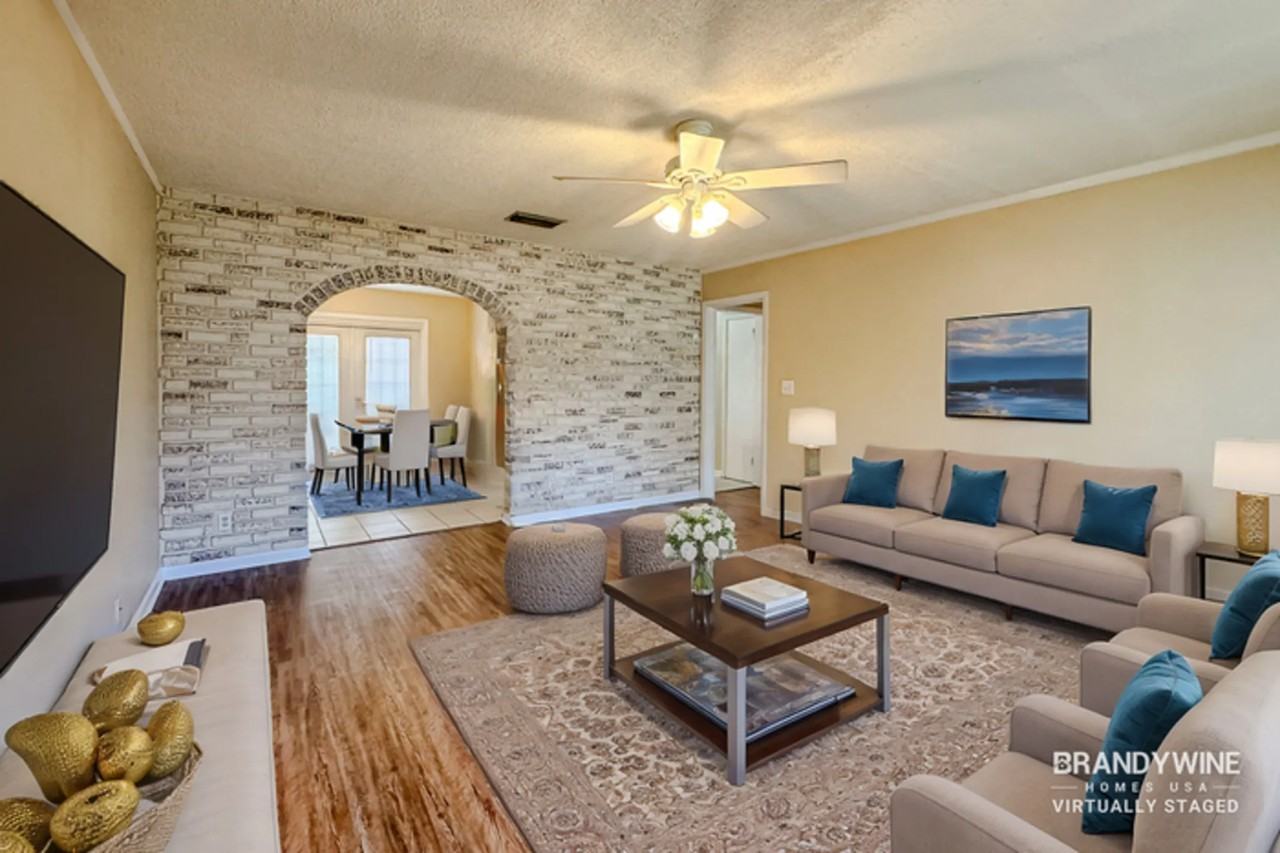 3137 Overhill Dr - Photo 3 of 18