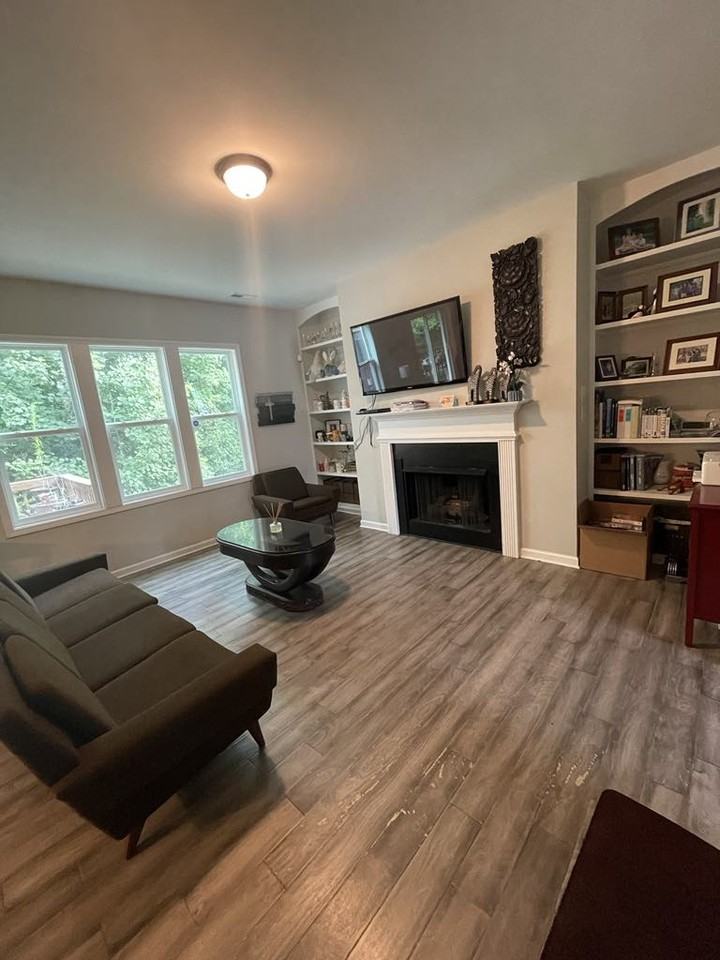 317 E Webber Ln - Photo 2 of 7