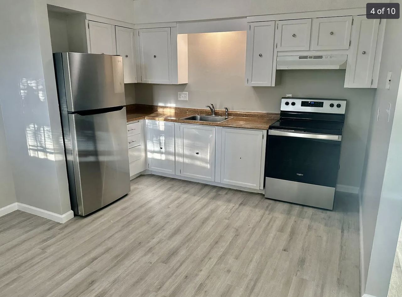 405 Woodland Ave #A - Photo 2 of 7