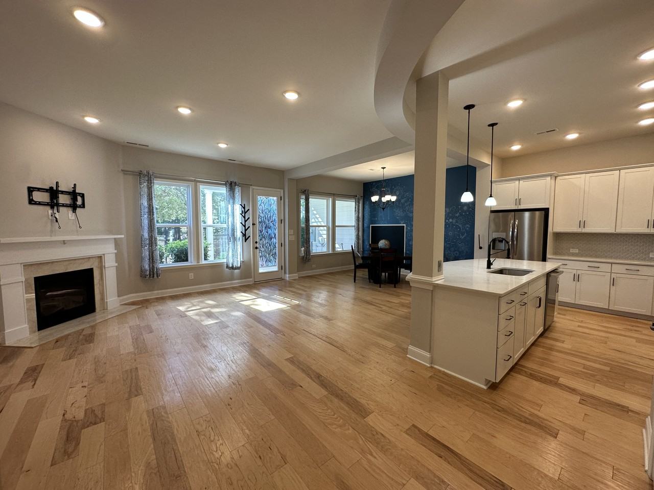 9209 Colin Crossing Ct - Photo 2 of 35