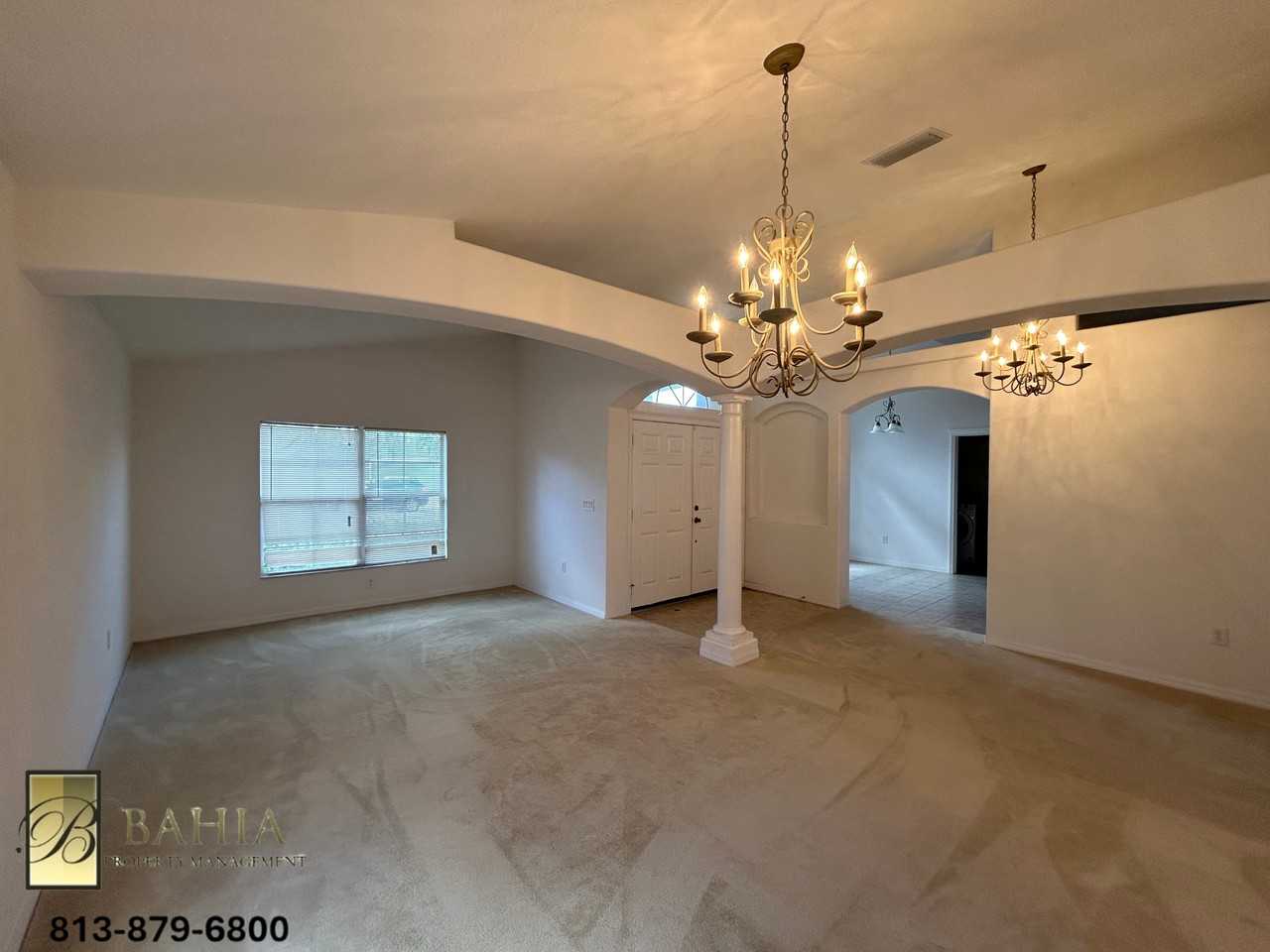 6850 Pine Springs Dr - Photo 3 of 33