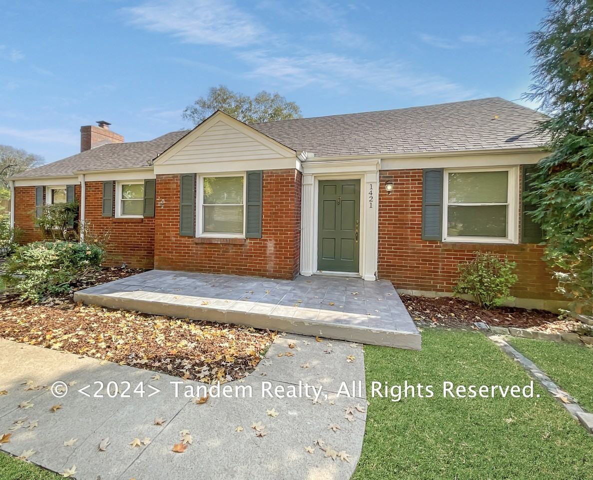 1421 Rosebank Ave - Photo 3 of 22