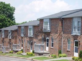 featured image of 1500 Seminole Dr