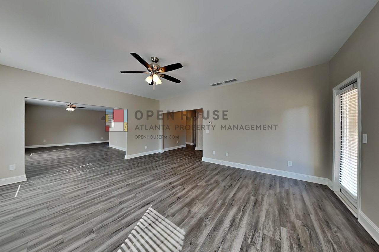 227 Brightondale Blvd - Photo 3 of 25