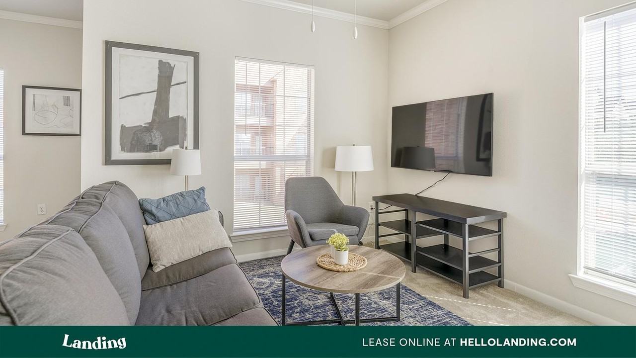 11144 Fuqua St - Photo 2 of 50