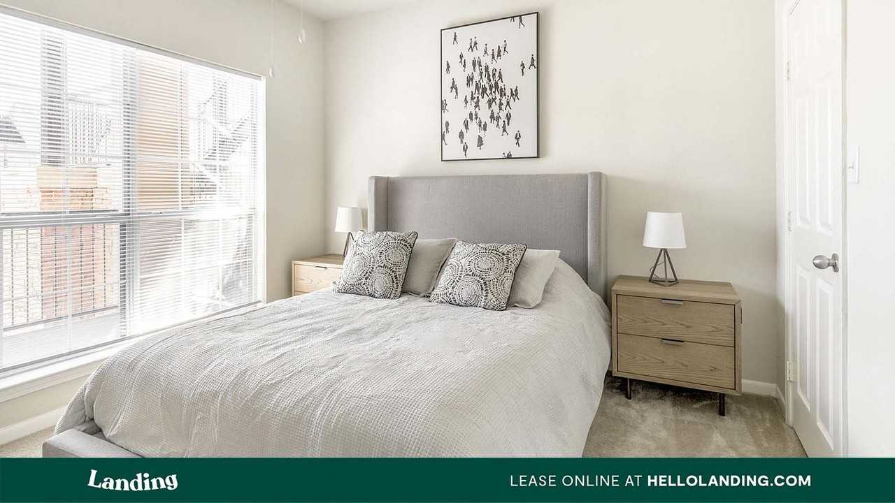 11144 Fuqua St - Photo 3 of 50