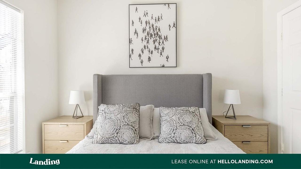 11144 Fuqua St - Photo 4 of 50