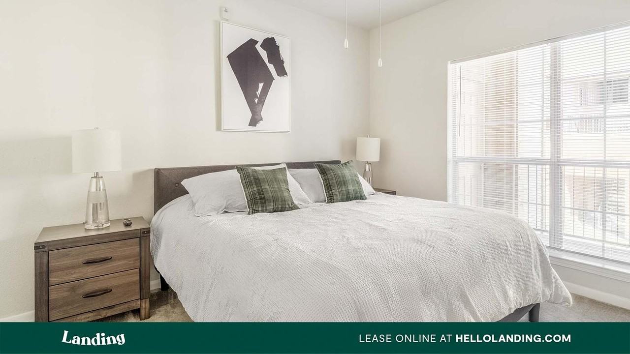 11144 Fuqua St - Photo 7 of 50