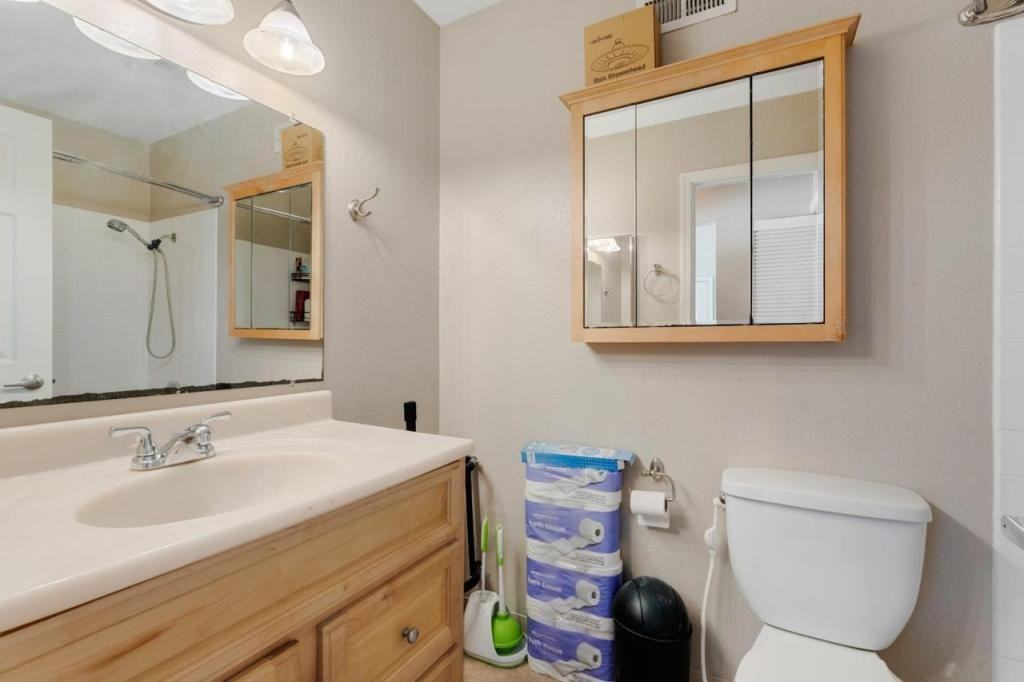 107 Kenbrook Cir - Photo 2 of 17