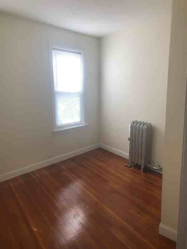 5 Child St #3 - Photo 4 of 7