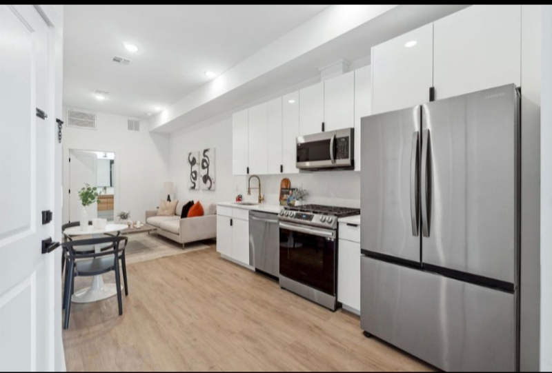 234 Webster Ave - Photo 3 of 14