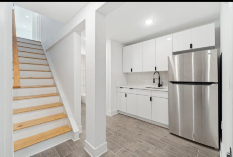 234 Webster Ave - Photo 7 of 14