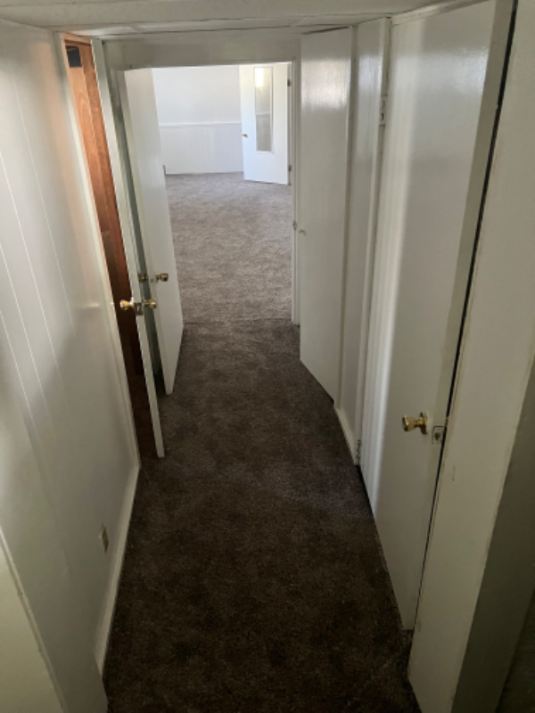 110 Charles Ave - Photo 3 of 14
