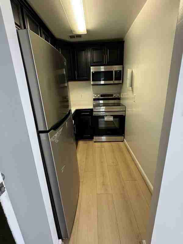 3101 South Manchester Street #613 - Photo 3 of 20