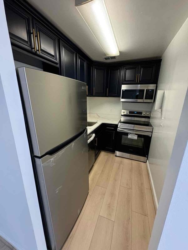 3101 South Manchester Street #613 - Photo 4 of 20