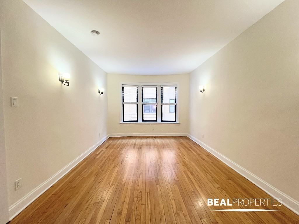 4044 N Ashland Ave #C1 - Photo 2 of 13