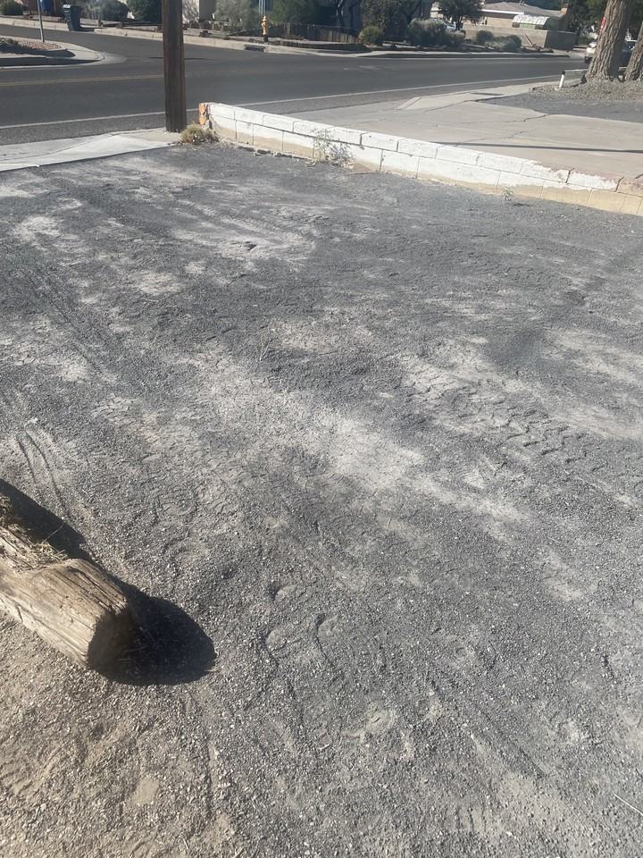 610 Washington St Ne #A - Photo 3 of 15