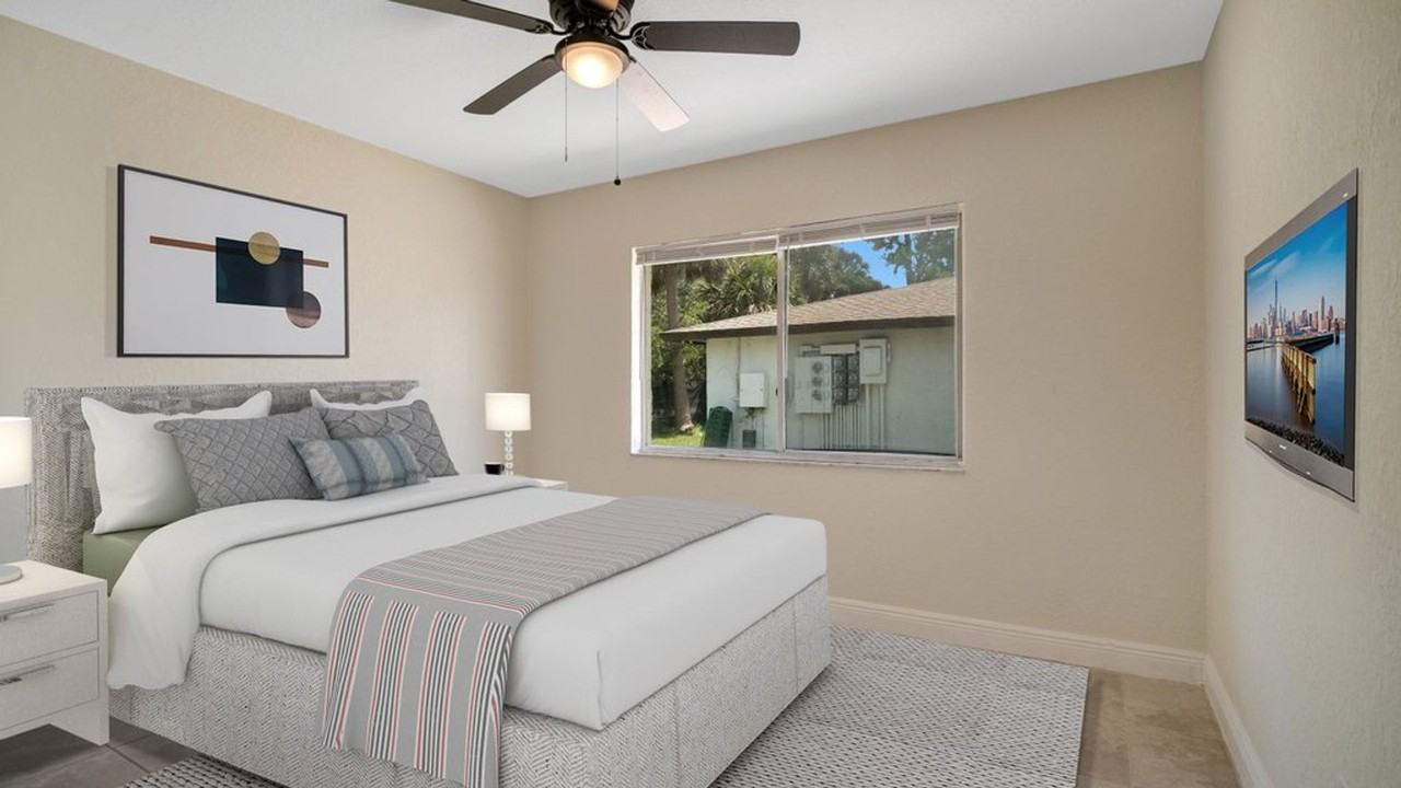 1733 Eastern Rd - Photo 3 of 12