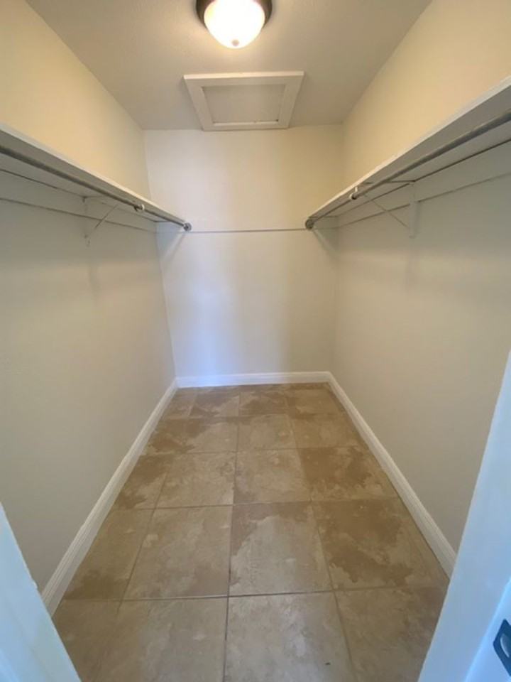 1733 Eastern Rd - Photo 6 of 12