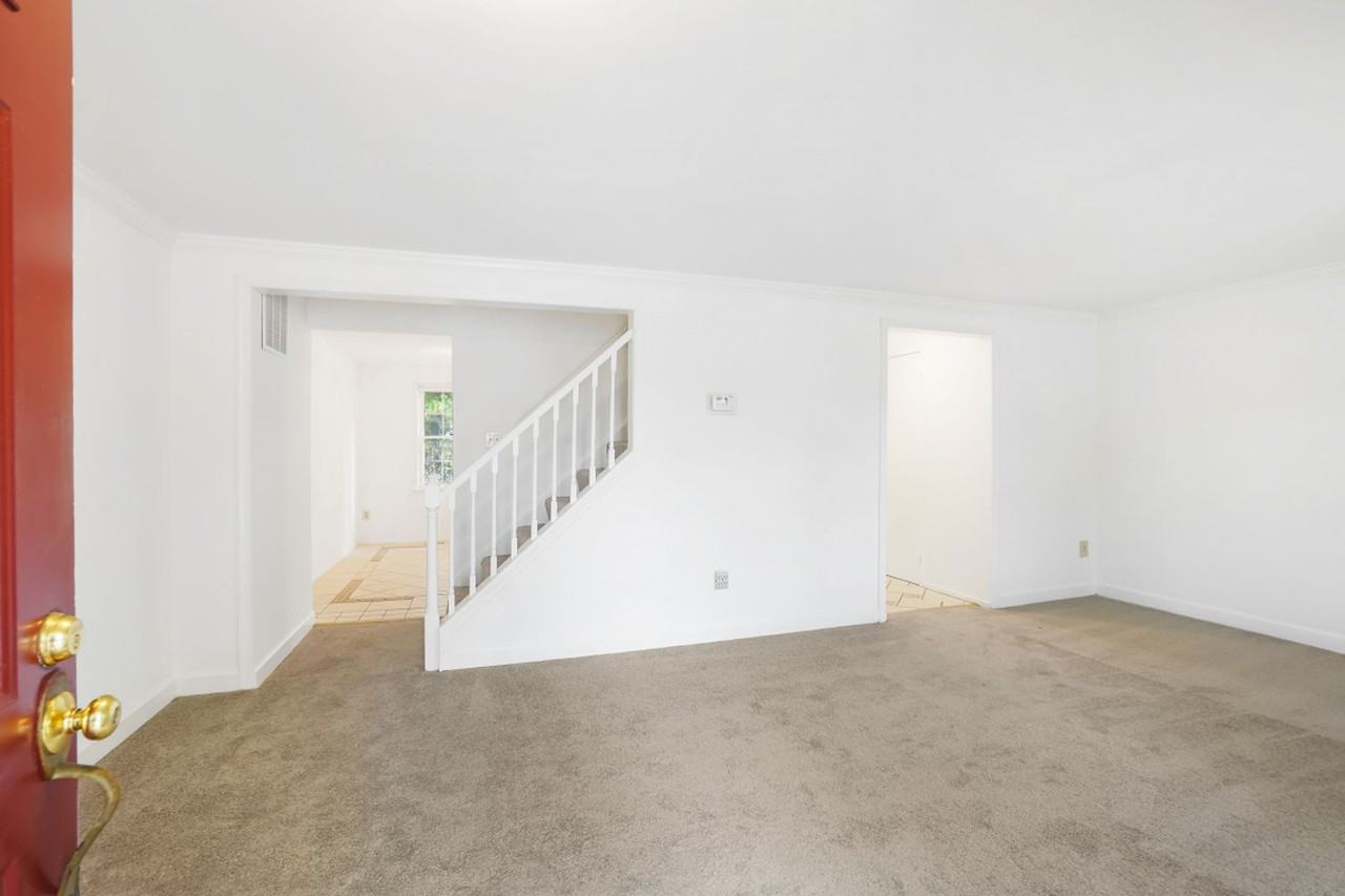 13221 Black Walnut Ct - Photo 3 of 30