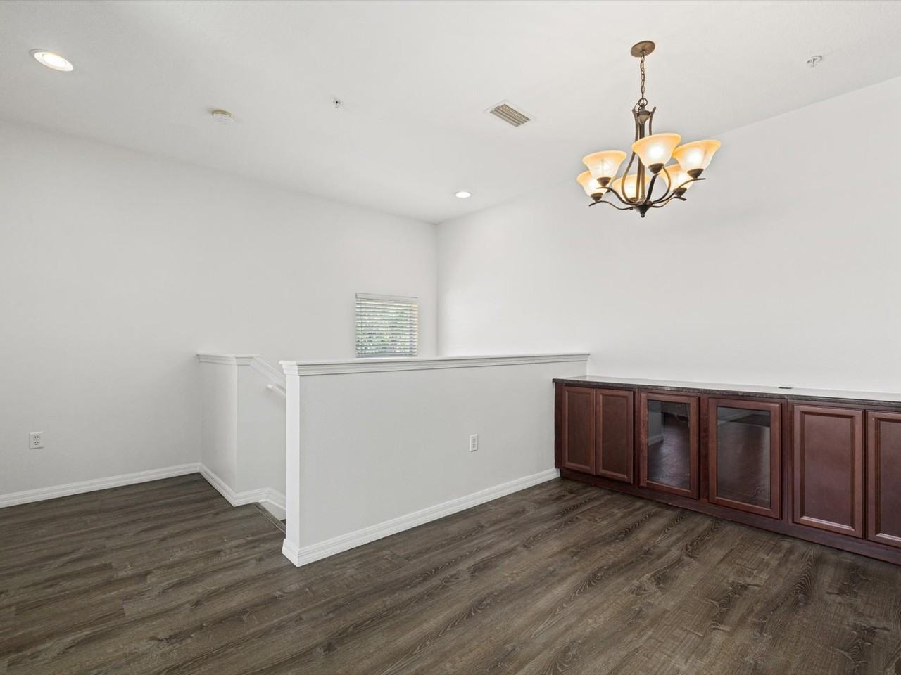 3715 Parkridge Cir #3715 - Photo 6 of 28