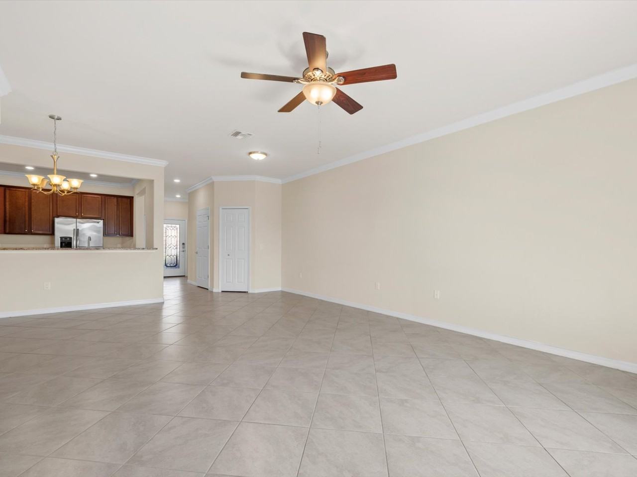 20198 Lagente Circle #20198 - Photo 7 of 30