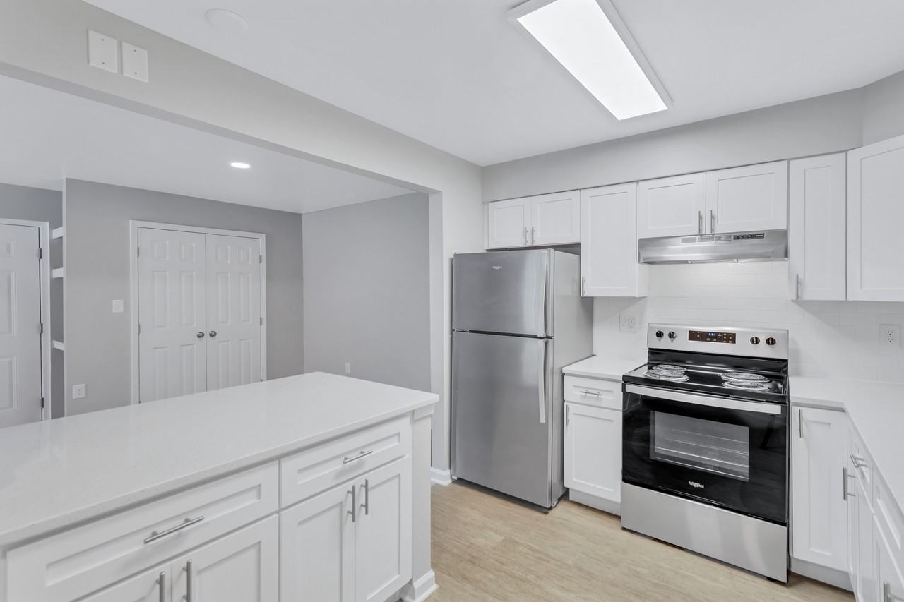 Columbia Glade - Photo 2 of 50