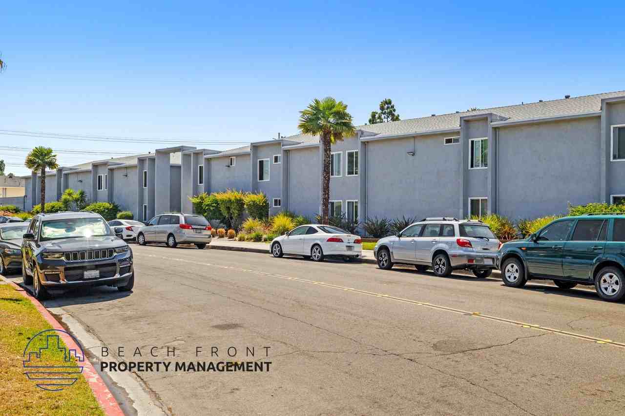 2750 W. Yale Ave. - Photo 3 of 5