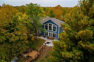 featured image of 373 Acacia Way