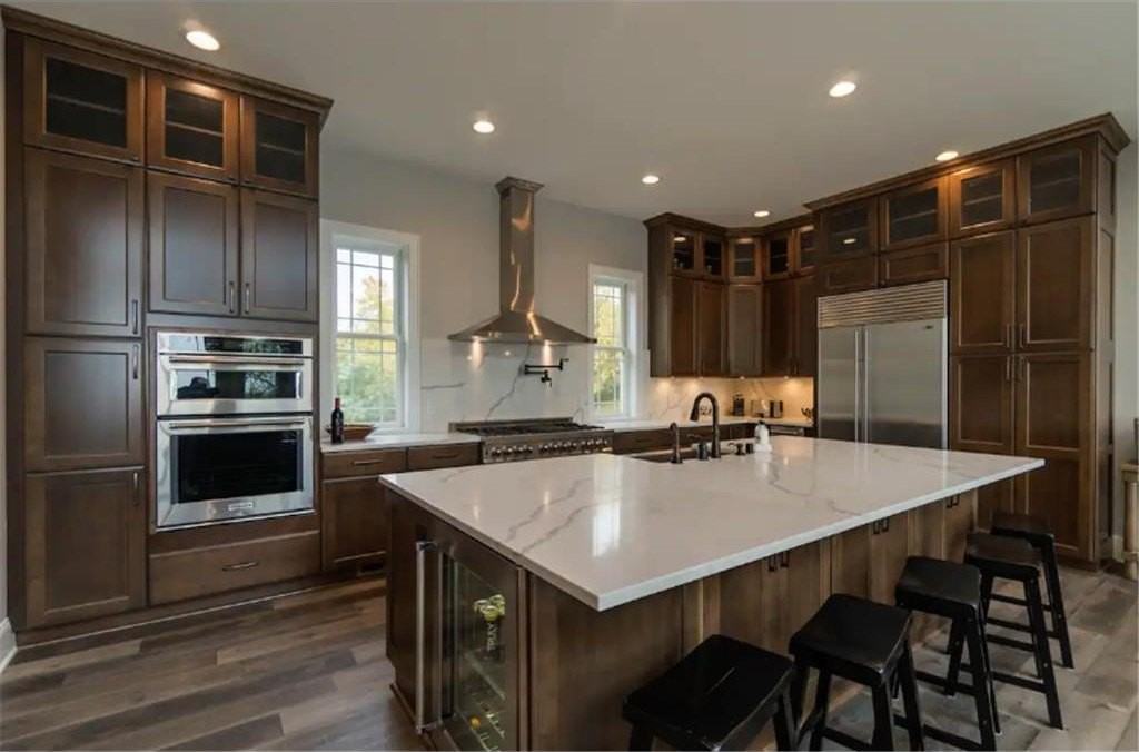 373 Acacia Way - Photo 4 of 22