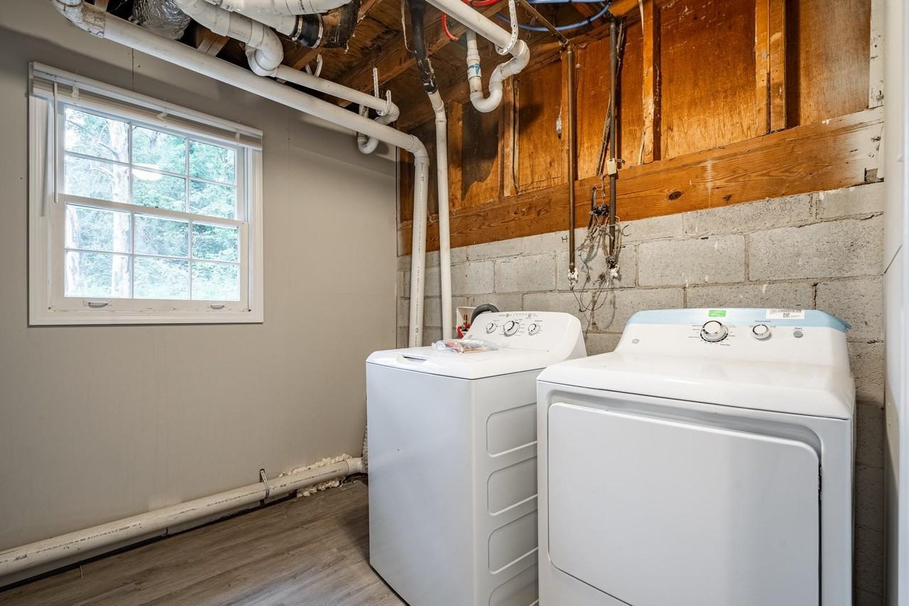 Orly Ter - Photo 5 of 8