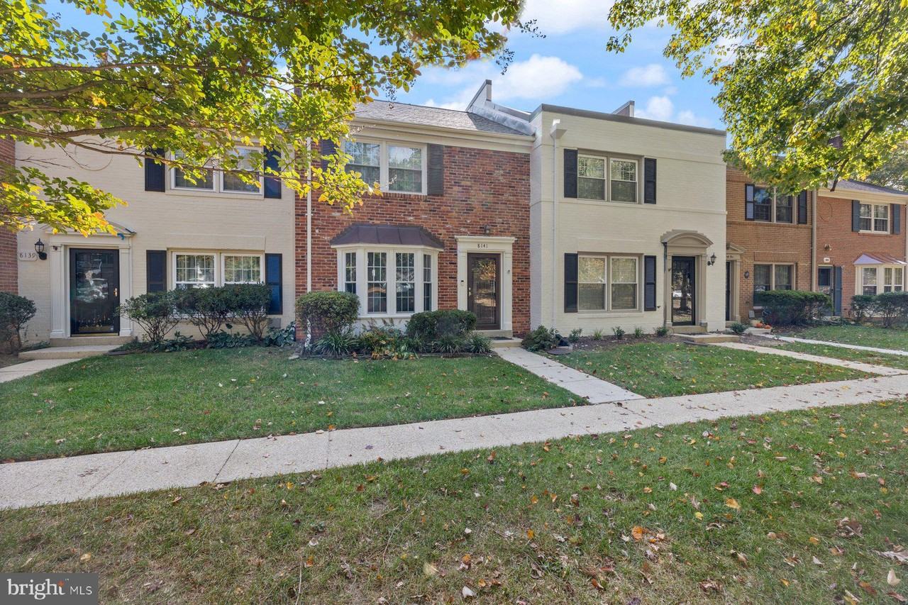 8141 Carrleigh Pkwy - Photo 3 of 37