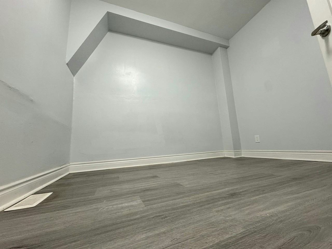 2 Emerson Avenue - Photo 6 of 9