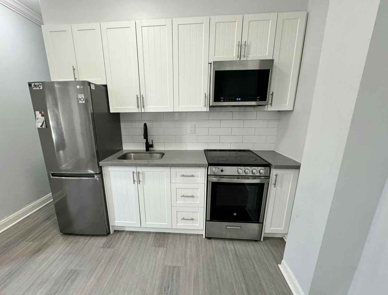 2 Emerson Avenue - Photo 3 of 9