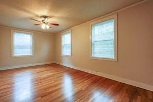 featured image of 1037 Nw 20th Ave