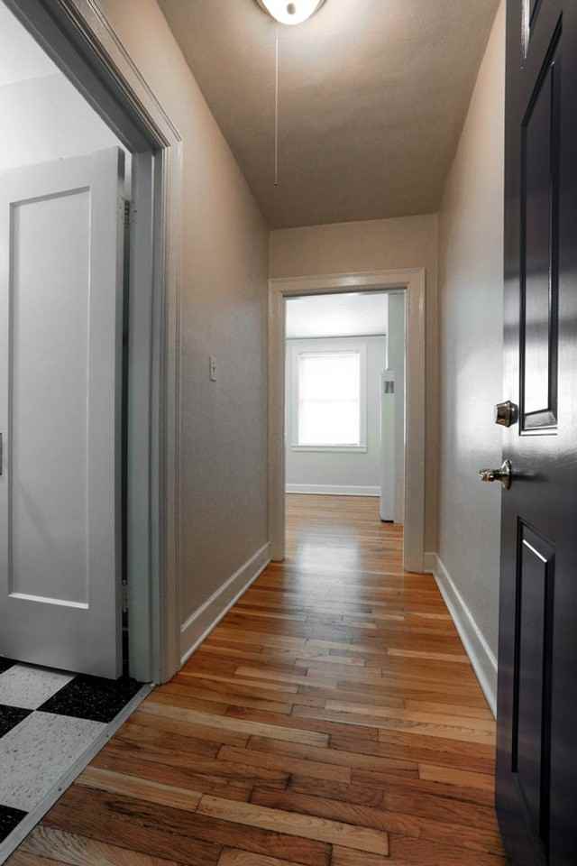 1037 NW 20th Ave - Photo 6 of 25