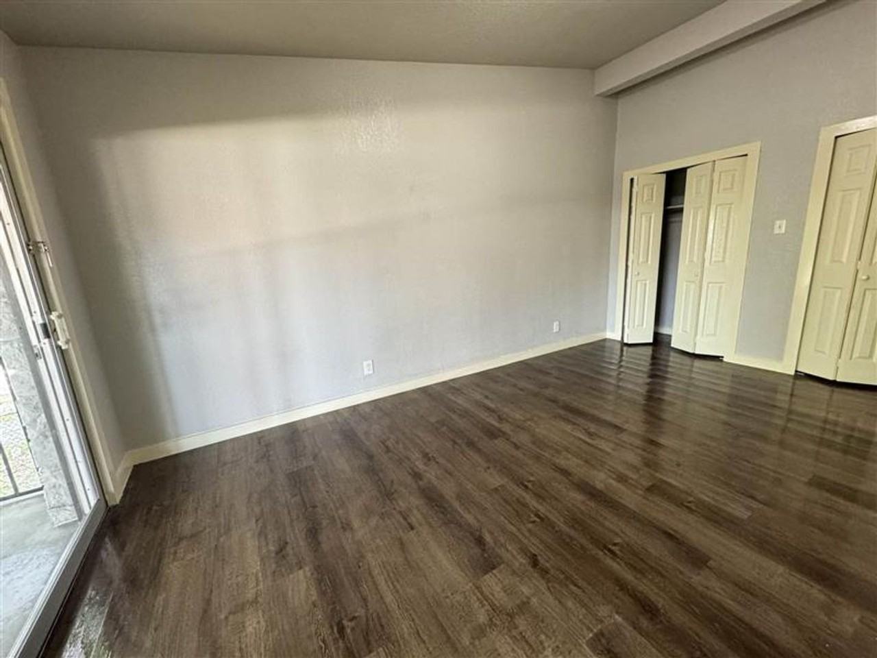 520 Gentleman Rd - Photo 5 of 22