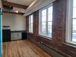 featured image of 252 Willow St
