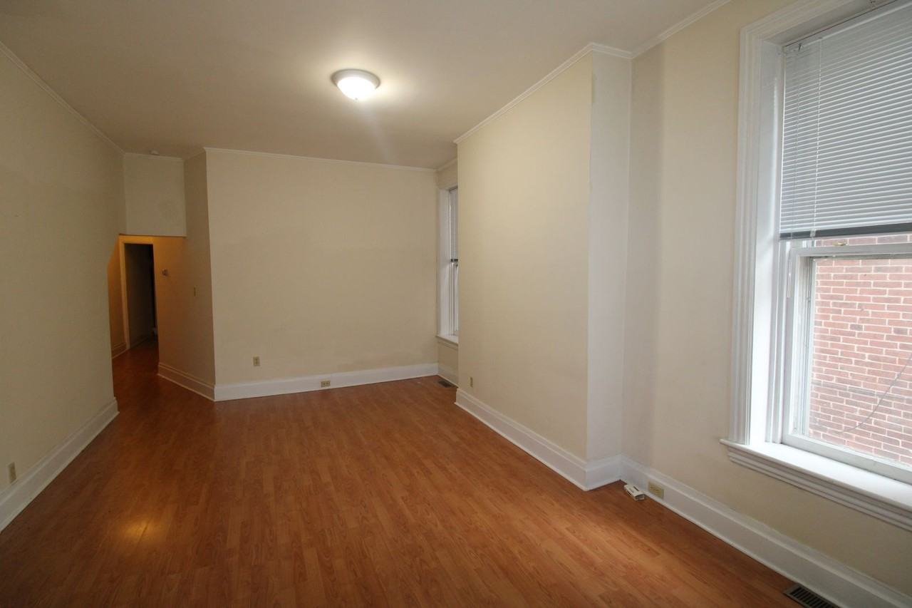 1809 N 2nd St - Photo 3 of 10