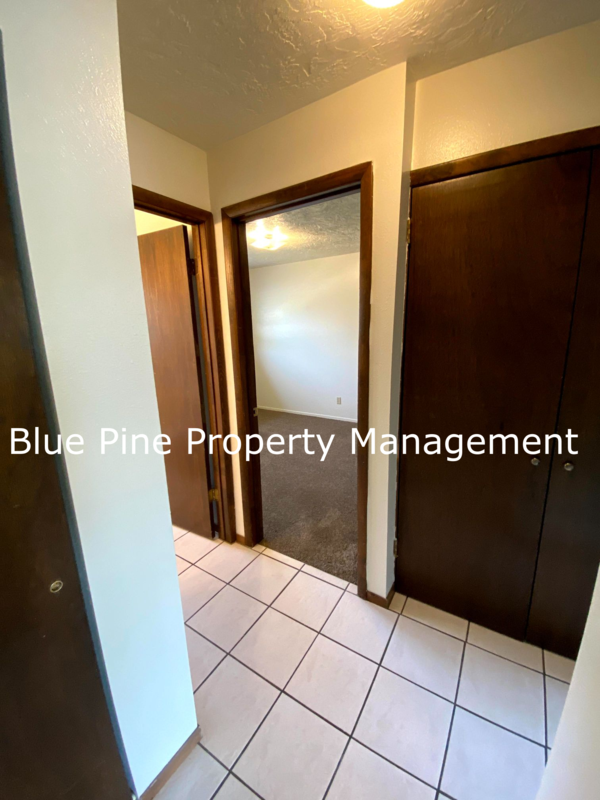 252 W 19th St - Photo 7 of 9