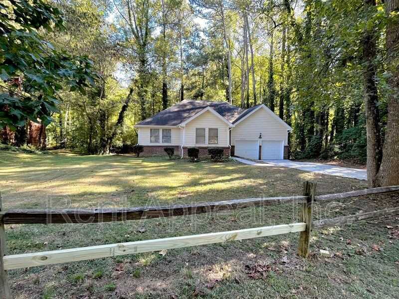 2658 Rolling Brook Trl - Photo 2 of 16