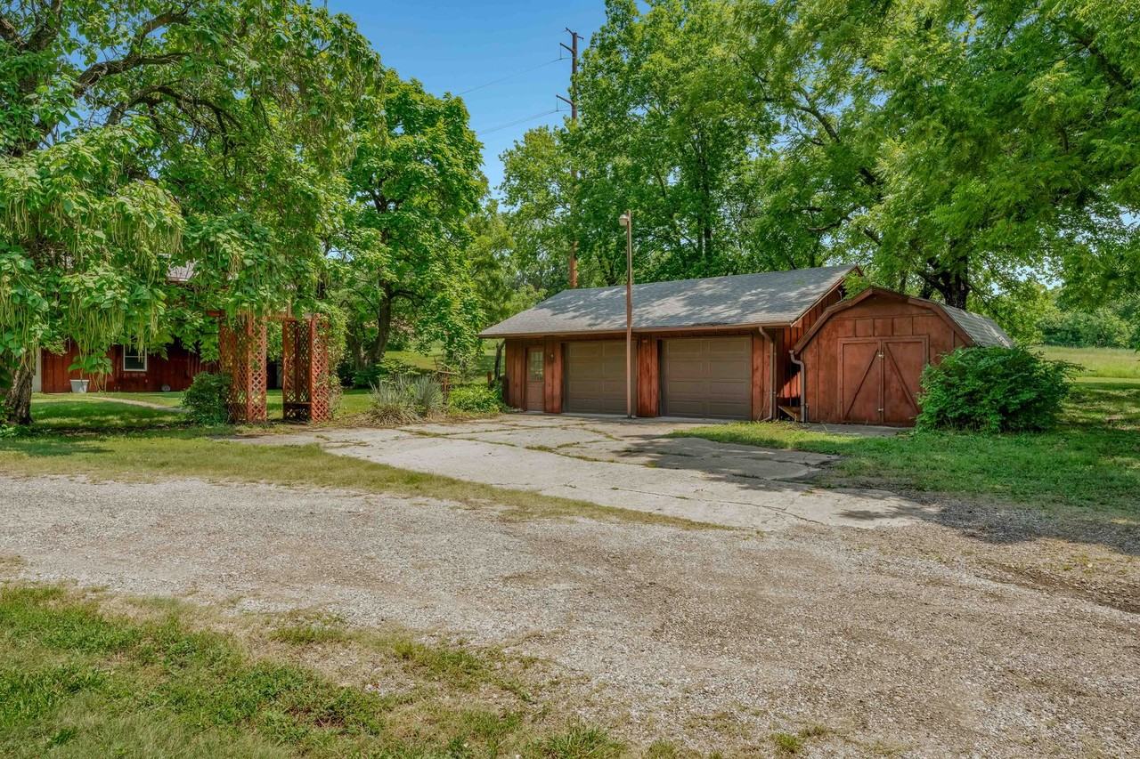 40 Deep Creek Rd - Photo 3 of 49