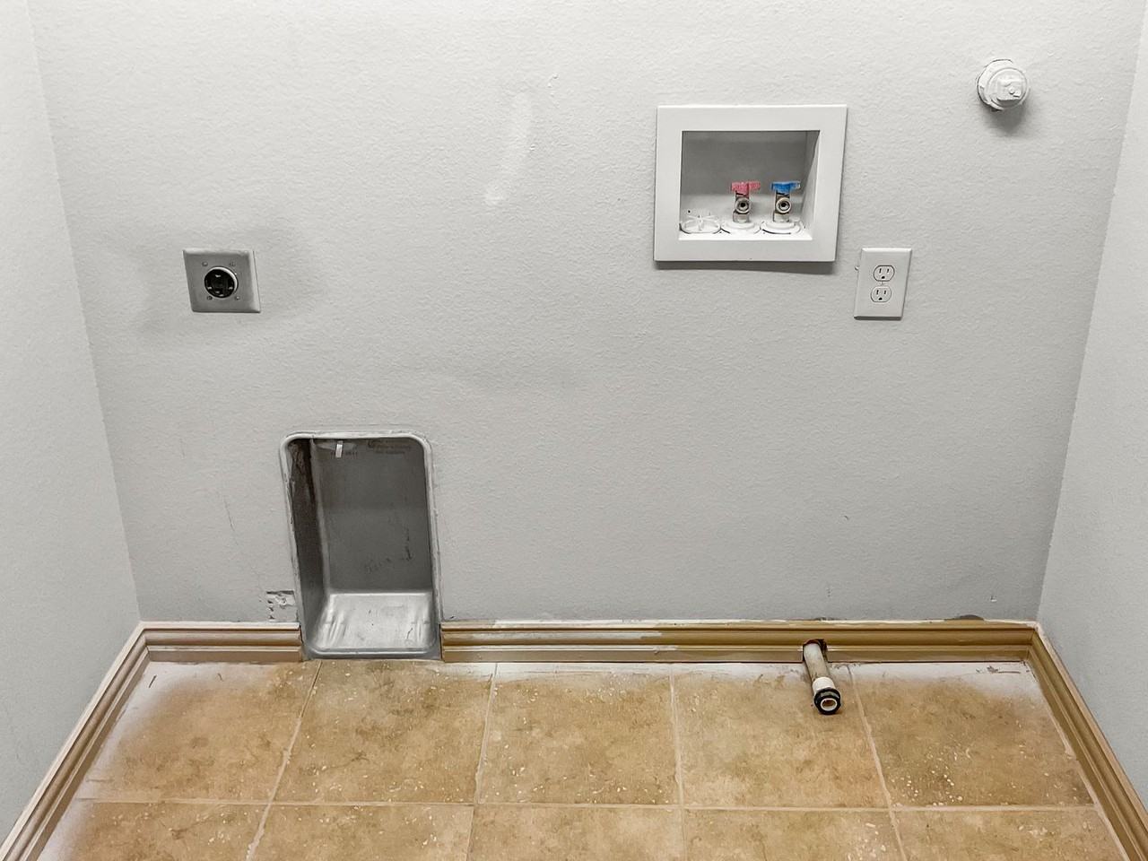 1532 Aldra Dr - Photo 7 of 18